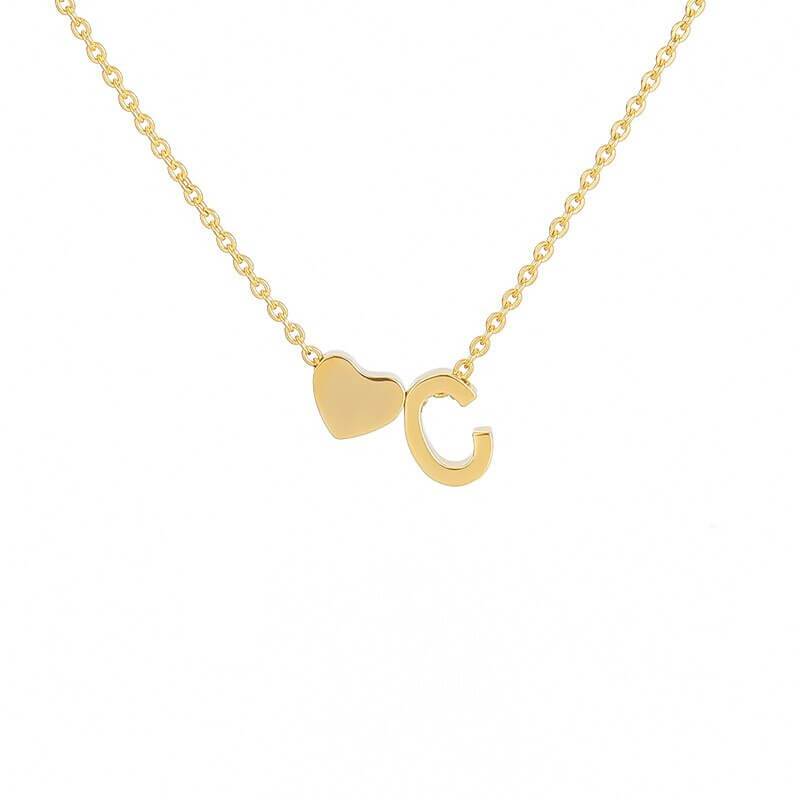 LOANYA Halskette mit kleinem Herz und einem Buchstaben Loanya Gold C