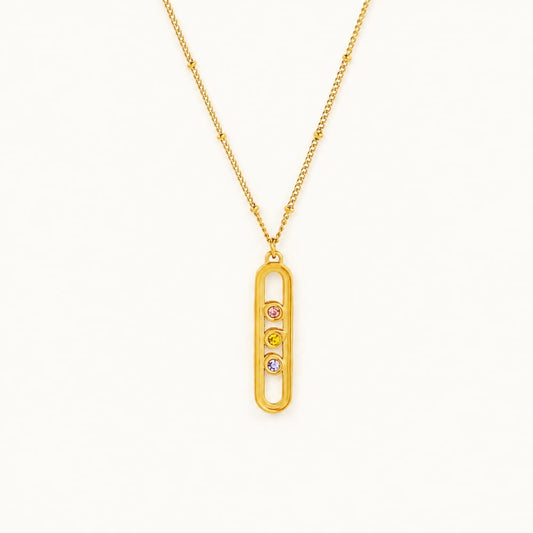Collier avec trois pierres de naissance