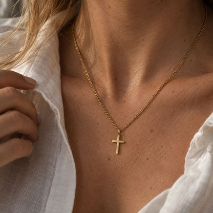 Collier avec croix | Or 18K
