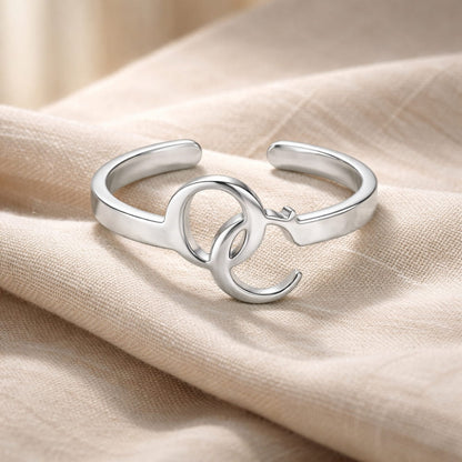 Bague à initiales entrelacées – Monogramme personnalisé