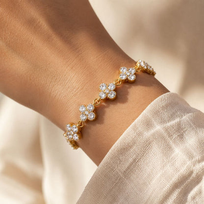 Bracelet trèfle avec zircons