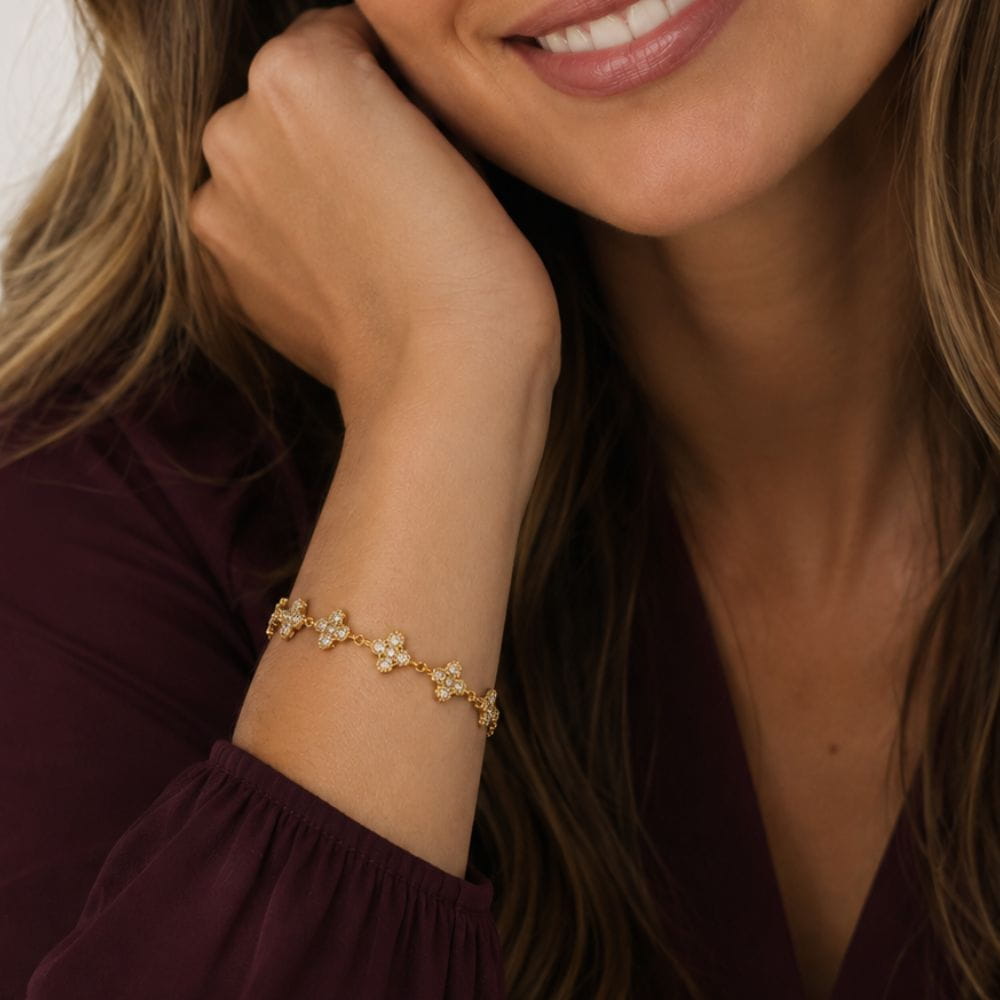 Bracelet trèfle avec zircons