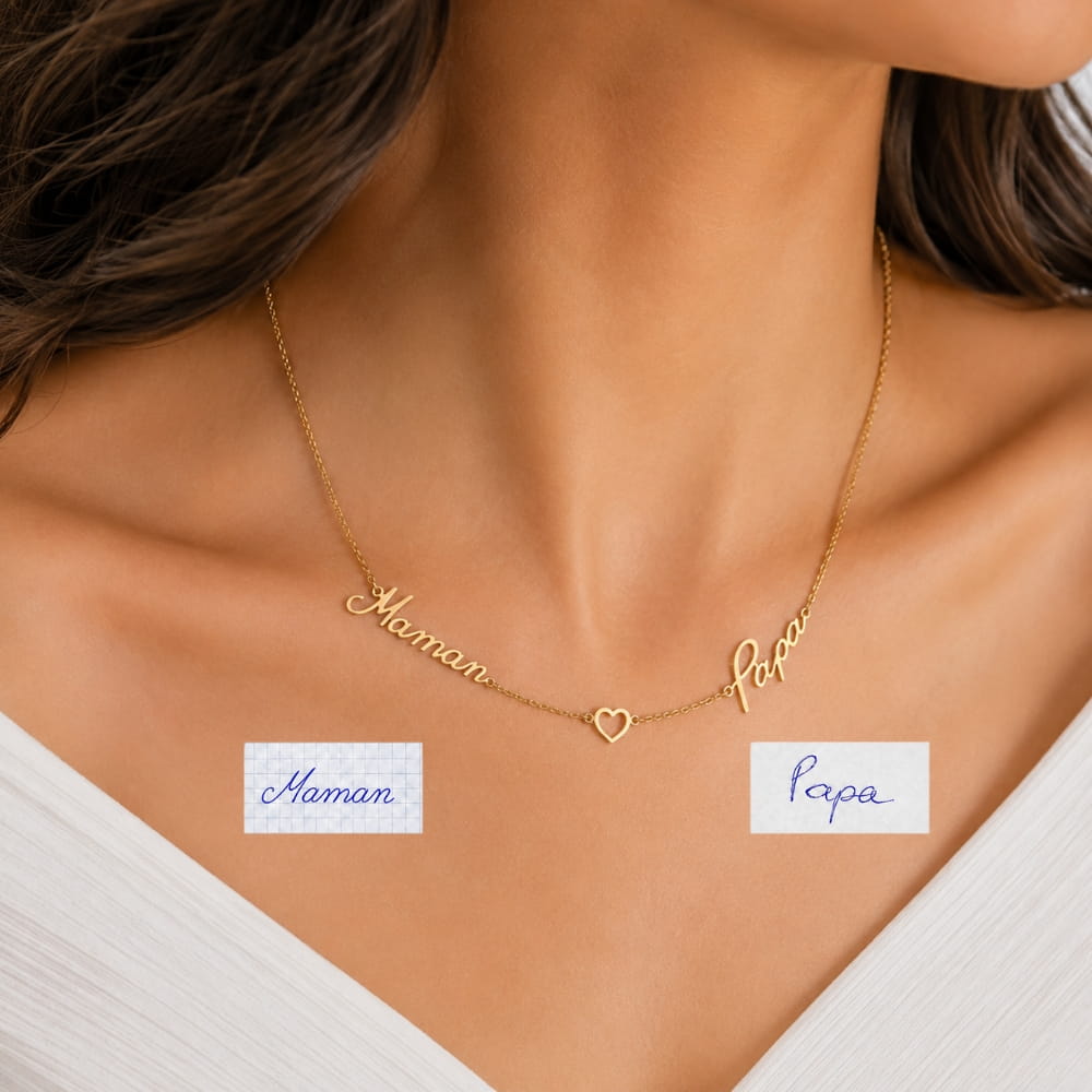 Collier en écriture manuscrite avec 2 prénoms et cœur