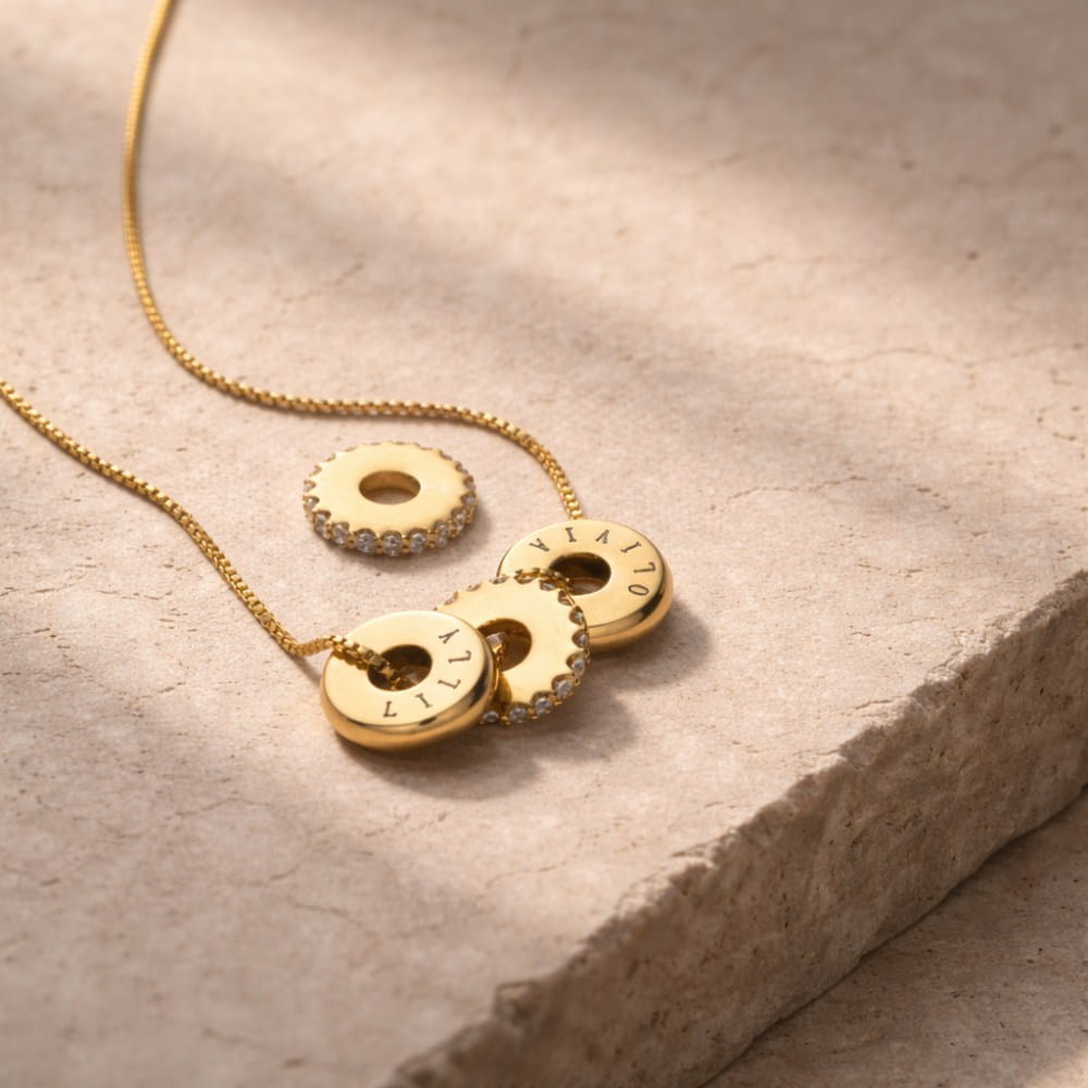 Collier de perles personnalisé avec des pierres de zirconia