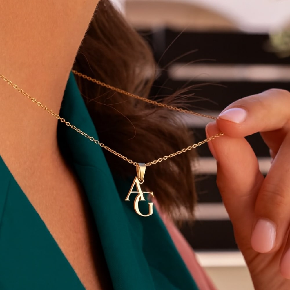 Collier monogramme personnalisé – Initiales entrelacées